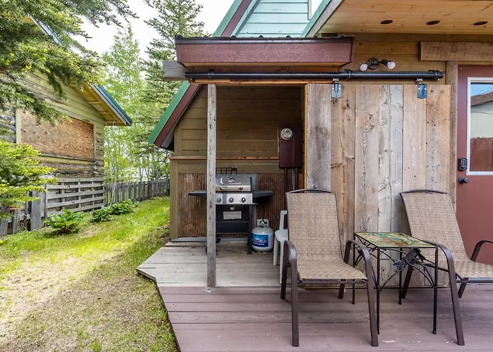 Cozy Studio Getaway In West Yellowstone, Just 1 Minute To The Park! Raven'S Heart