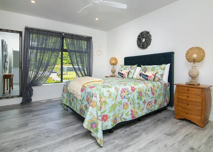 Boathouse Apartments