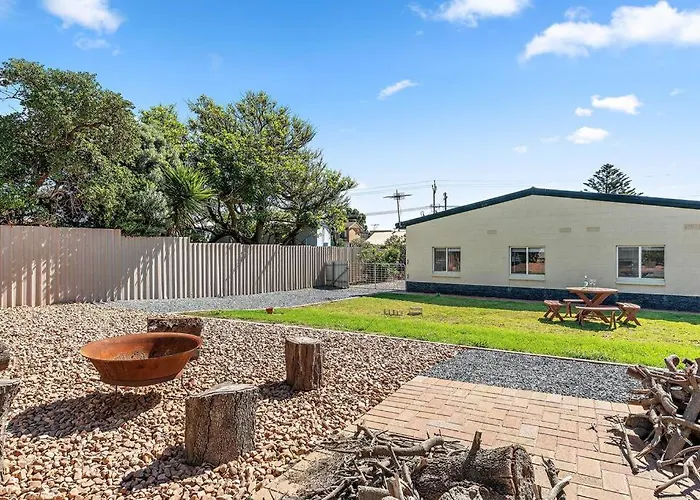 Kokomo - Silver Sands - C21 Southcoast Holidays