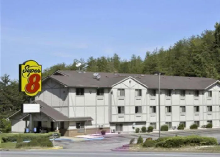 Super 8 By Wyndham Martinsville Va