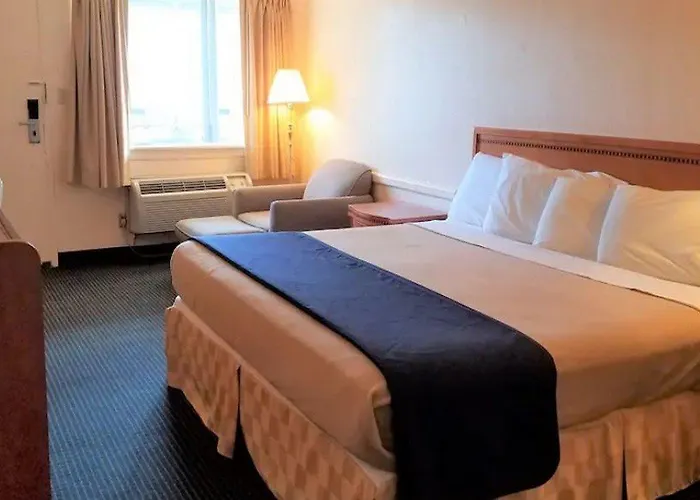 Americas Express Inn South Hill