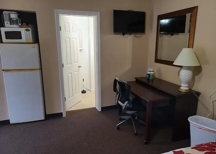 Clarysville Motel