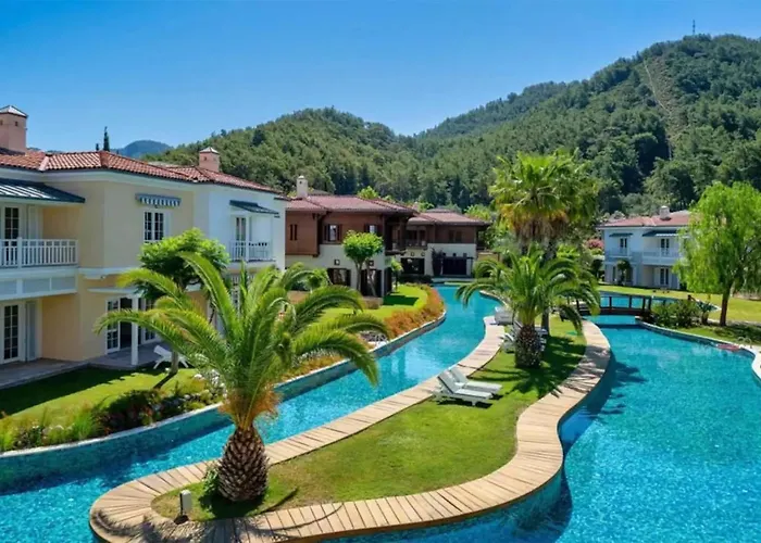 Sea Canal Townhouse