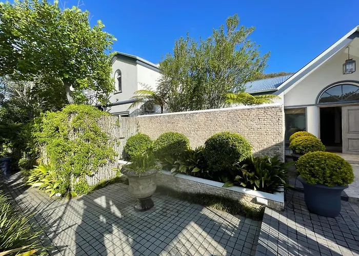Constantiaberg Eco-Villa