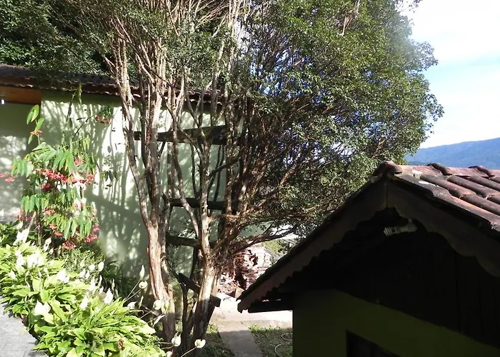 Pousada Solar das Flores Maringá RJ Visconde de Mauá