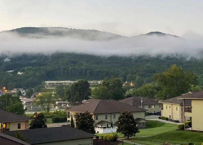 Cozy Young Harris Condo Near Lake Chatuge!