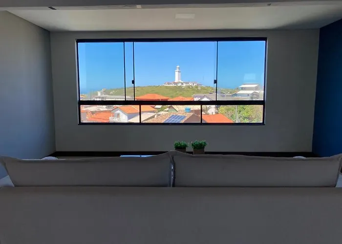 Apto com vista para o mar e o farol - loft 323