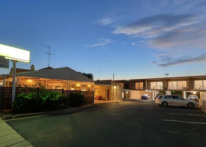 Court Street Motel