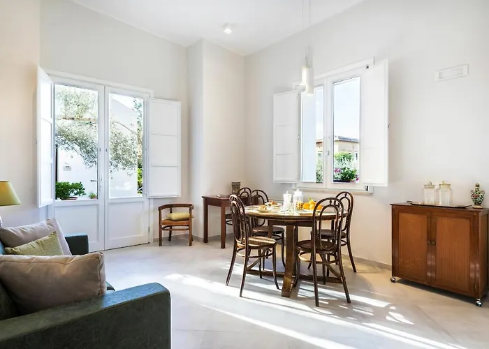 Villa Angelina - Charming Rooms & Apartments