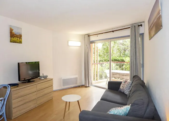 Studio Les Amphores-5 By Interhome