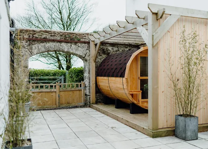 The Bakehouse - Cosy Conversion With Outdoor Sauna