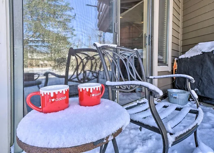 Idyllic Somerset Condo: Ski, Hike & Relax!