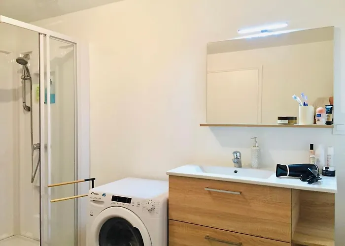 Chaleureux Et Spacieux Appartement De Centre-Ville - Lit King Size - Netflix