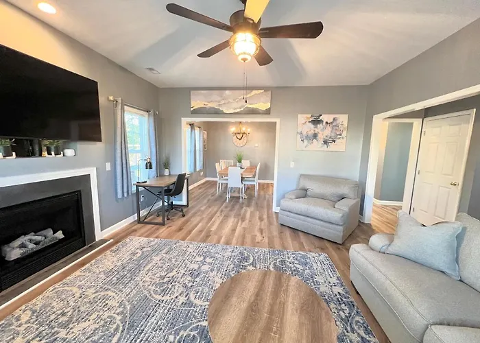 Beautiful, Spacious, Hidden Gem In Heart Of Wilmington