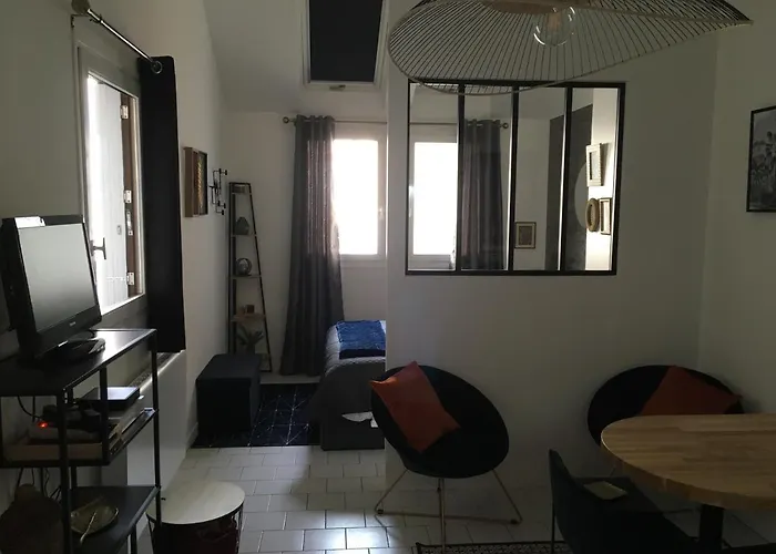 Studio 15