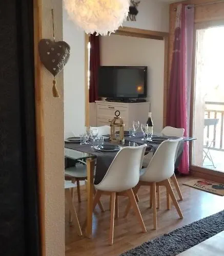 Au Centre De La Station De Ski De Valfrejus - Appartement 4-6 Personnes