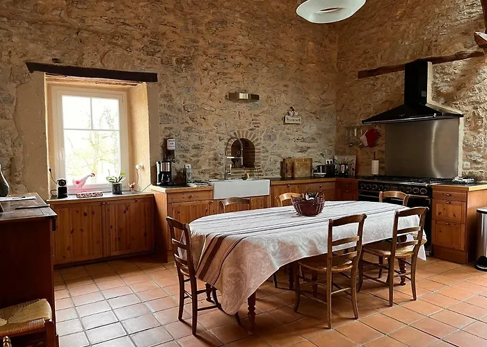 Domaine De Fangal, Pgeonnier 2P, Maison 8P - Piscine 25M - Gites Climatises