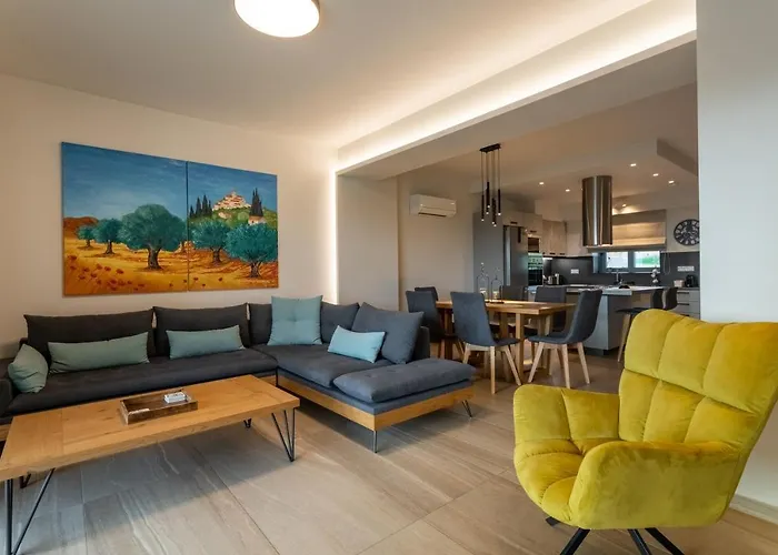 Linari Villas