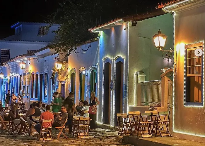 Mai Chameguin Hospedagens Paraty