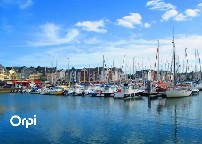Ref 148 Appartement Vue Mer Pour Six Personnes Plage Du Fogeo A Pieds Port Crouesty Arzon