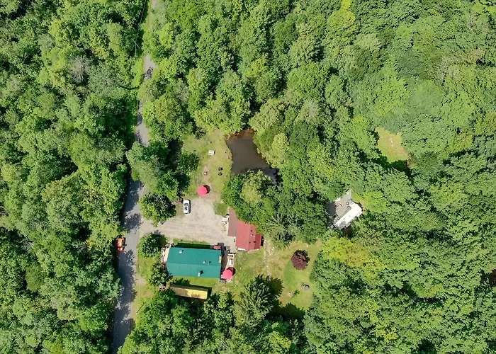 Roscoe Cabin Pet Friendly