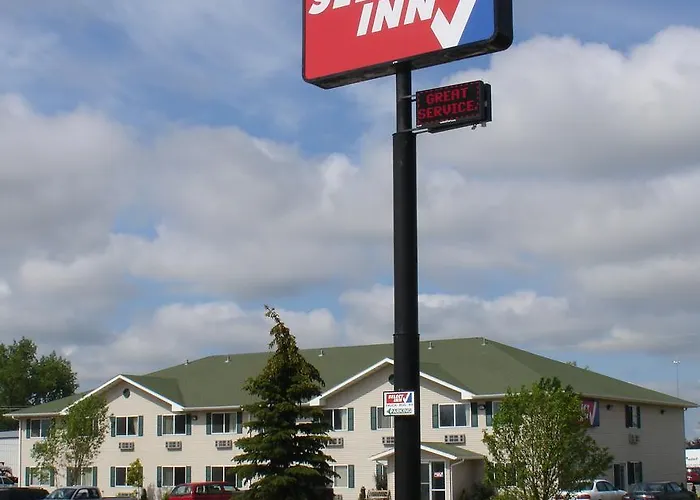 Select Inn Grand Forks