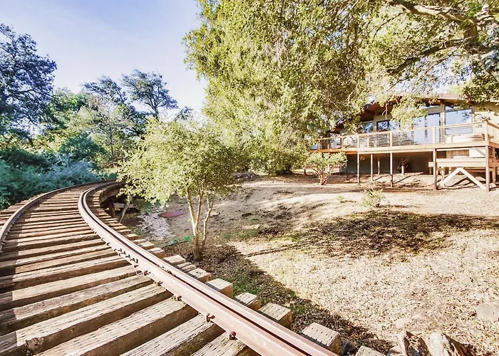 Hot Tub Disney Train Track In Julian Amazing Views