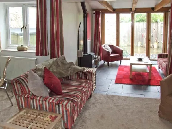 Hour Cottage
