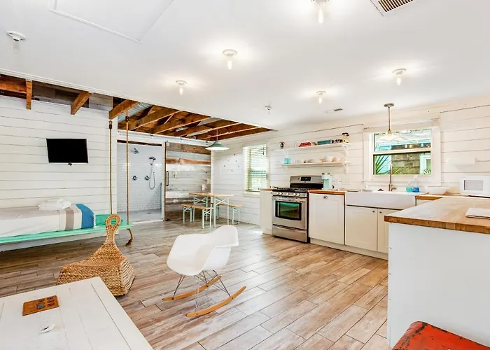 That Place Cottage B