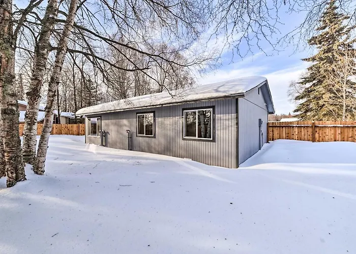 Kenai Home W/ Fireplace < 10 Mi To Big Eddy!