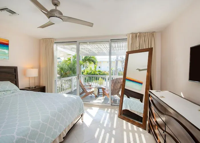 Beach Living At Island Pine Villas Blaw