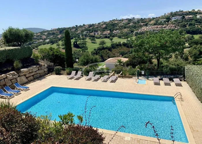 Villa "Les Greens" - Ste Maxime - 6 Pers - Fibre - Proche Plages Et Centre-Ville