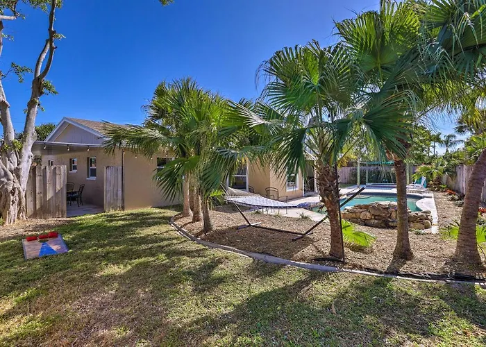 Pet-Friendly Merritt Island Home W/ Heated Pool