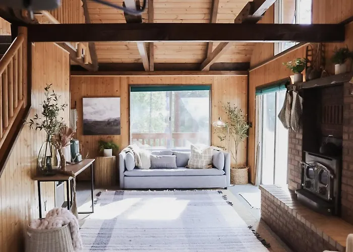 Cabin In The National Forest Near Brian Head, Bryce Canyon And Zion