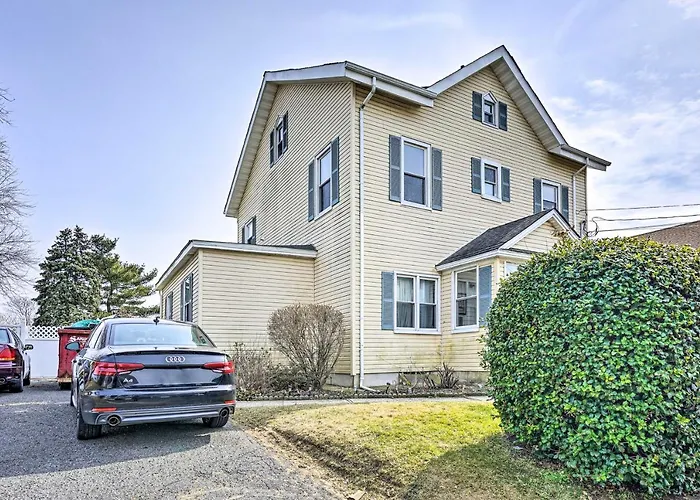 Long Branch Apartment: 1 Mi To Beach, Pier Village