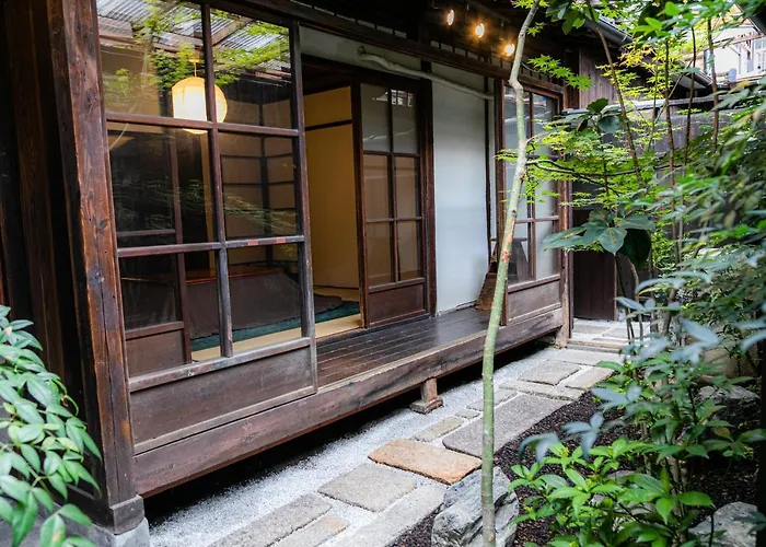 Oki'S Inn