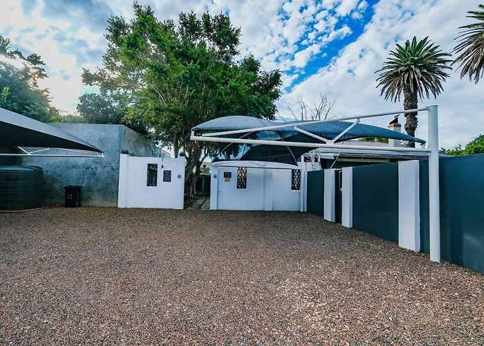 Rose Acres Guest House