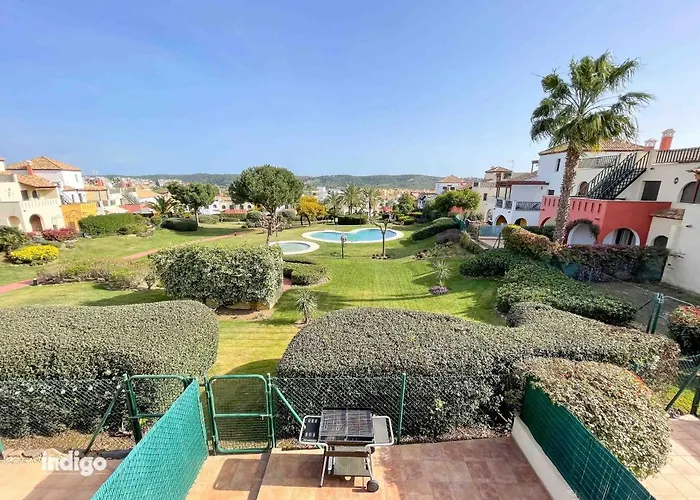 2-Bedroom Townhouse With Pool Access - Epi01