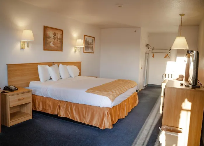 Haysville Express Inn