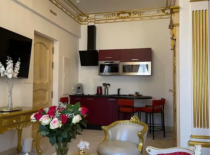 Suite Imperiale Eglise Du Couvent