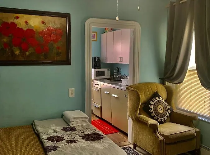 1Br-Free Parking-Boston To Providence On I-95