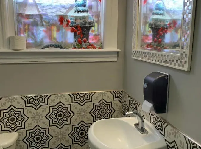 1Br-Free Parking-Boston To Providence On I-95