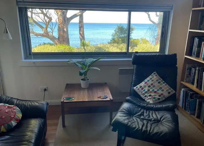 Beachside Taroona With Spa