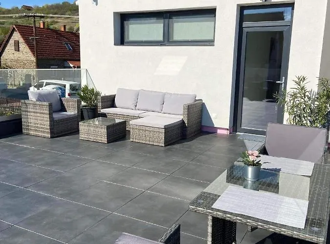 Villa Corner