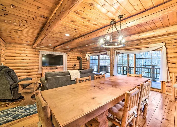 Spacious Cabin W/ Decks Near Saratoga Springs