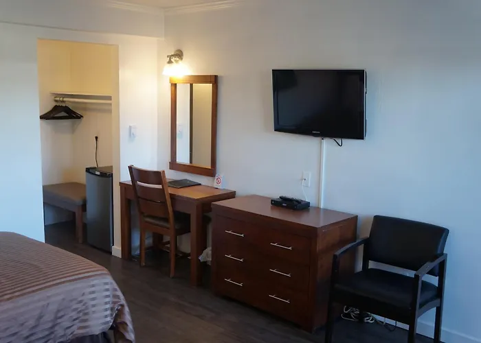 Westward Inn & Suites