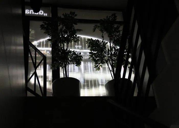 Riverside Inn - Dunaparti Luxus Szuteren