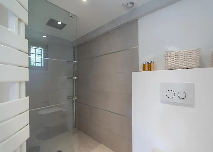 Le Cabanon