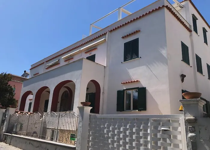 La Casa Del Sole Sul Mare Di Ischia