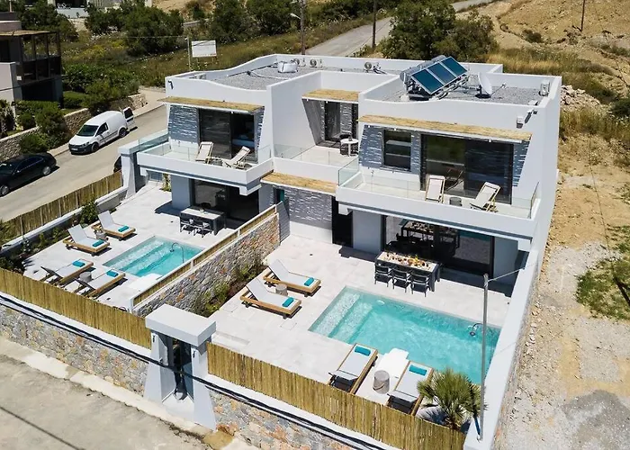 Villa Daphne-Naiades/ 2 Bedrooms,Luxury,Beachfront